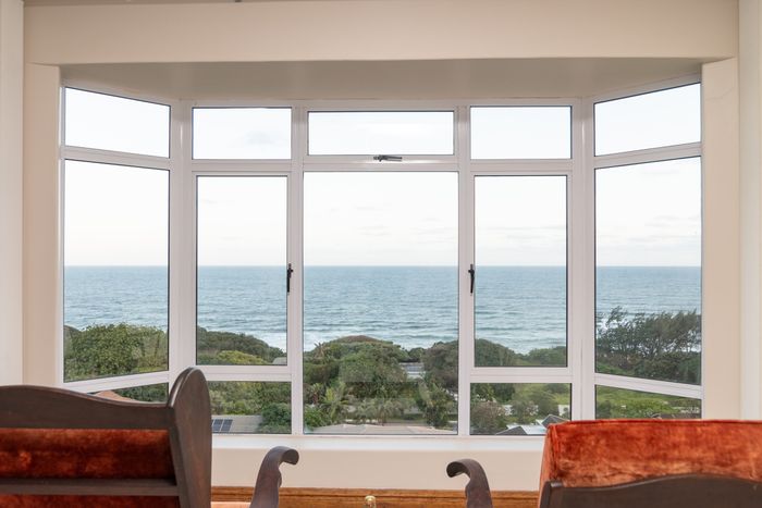 Zinkwazi Beach House For Sale: 7 Bedrooms, 2 Pools, Ocean Views, Dual Living.