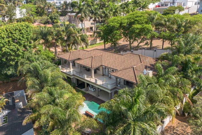 La Lucia Ridge House For Sale: 5 beds, pool, entertainment deck, BnB potential.