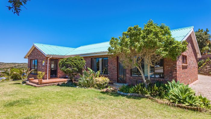 Bergsig House For Sale: 3 bedrooms, flat for rental income, great views.