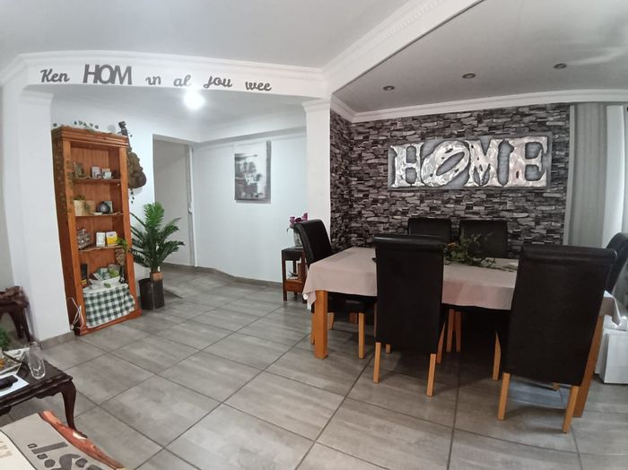 Brenthurst House For Sale: Multi-unit setup, pool, rental income potential.