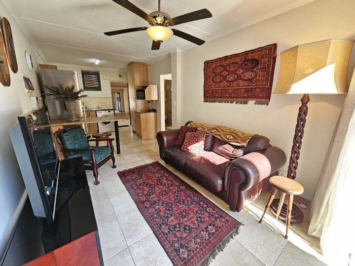 Montana Apartment For Sale: 1-bedroom, 24-hour security, shared amenities, wheelchair accessible.