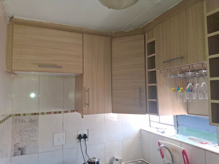 For Sale: 2-Bedroom Apartment in Windmill Park with clubhouse and security features.