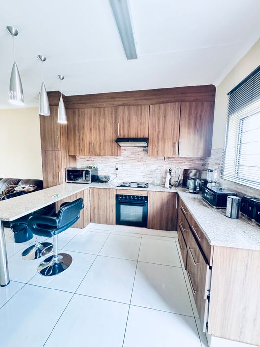 For Sale: 3-Bedroom Townhouse in Marelden with garden, garage, and secure estate amenities.