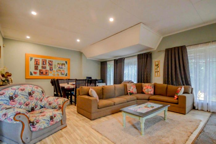 Family House To Rent in Persida with En-Suite, Large Yard, and Solar Inverter.