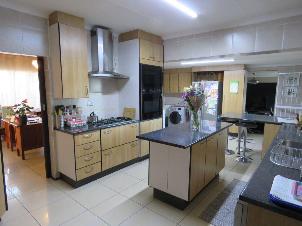 Kitchen from Passage side