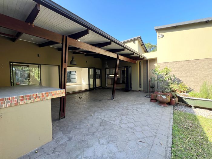 3-Bedroom House For Sale in Meer En See with patio, braai, and golf estate access.
