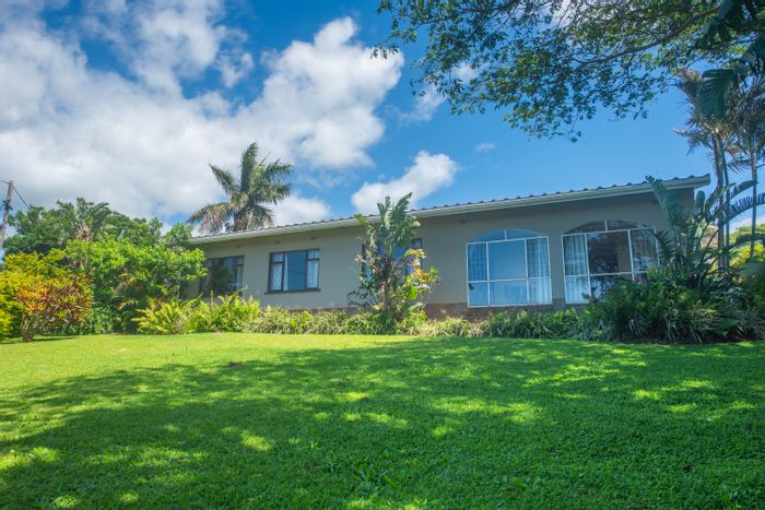 Sea Park House For Sale: Sea views, pool, flatlet, near amenities and transport.