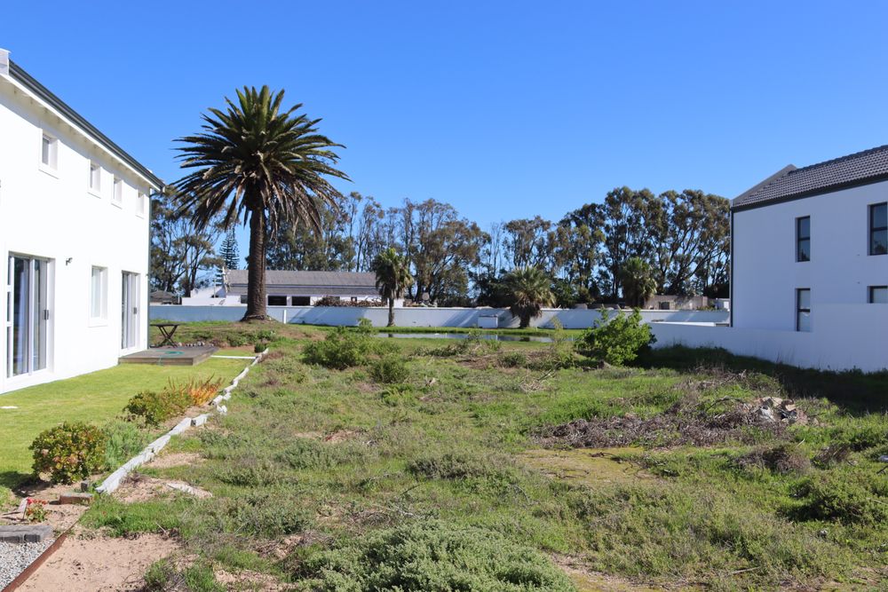 Surroundings in the area