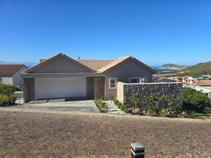 For Sale: House in Whale Rock Heights with views, pool, and 24-hour security.