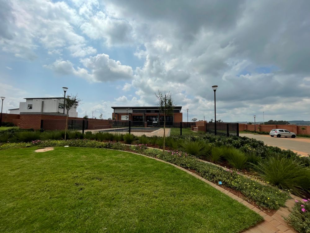 Clubhouse Facilities and Parking