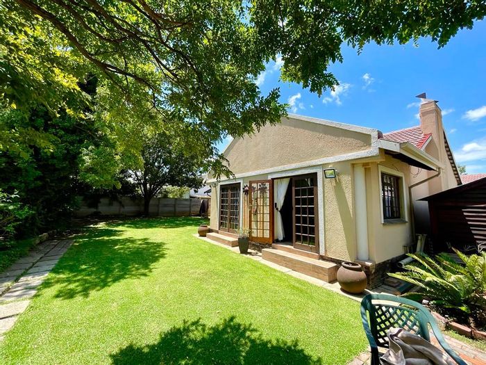 For Sale: Secunda Central House with indoor braai, double garage, and spacious living areas.