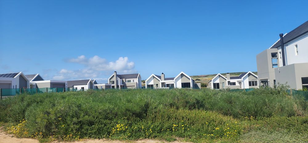 Plot has been fenced and Ready for Building