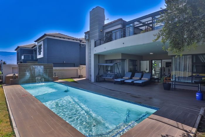 For Sale: House in WestLake Country & Safari Estate with pool, boma, and amenities.