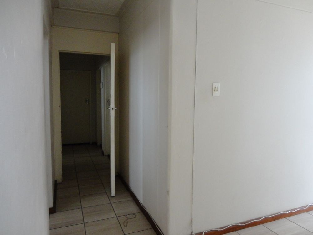 Passage leading to the bedrooms