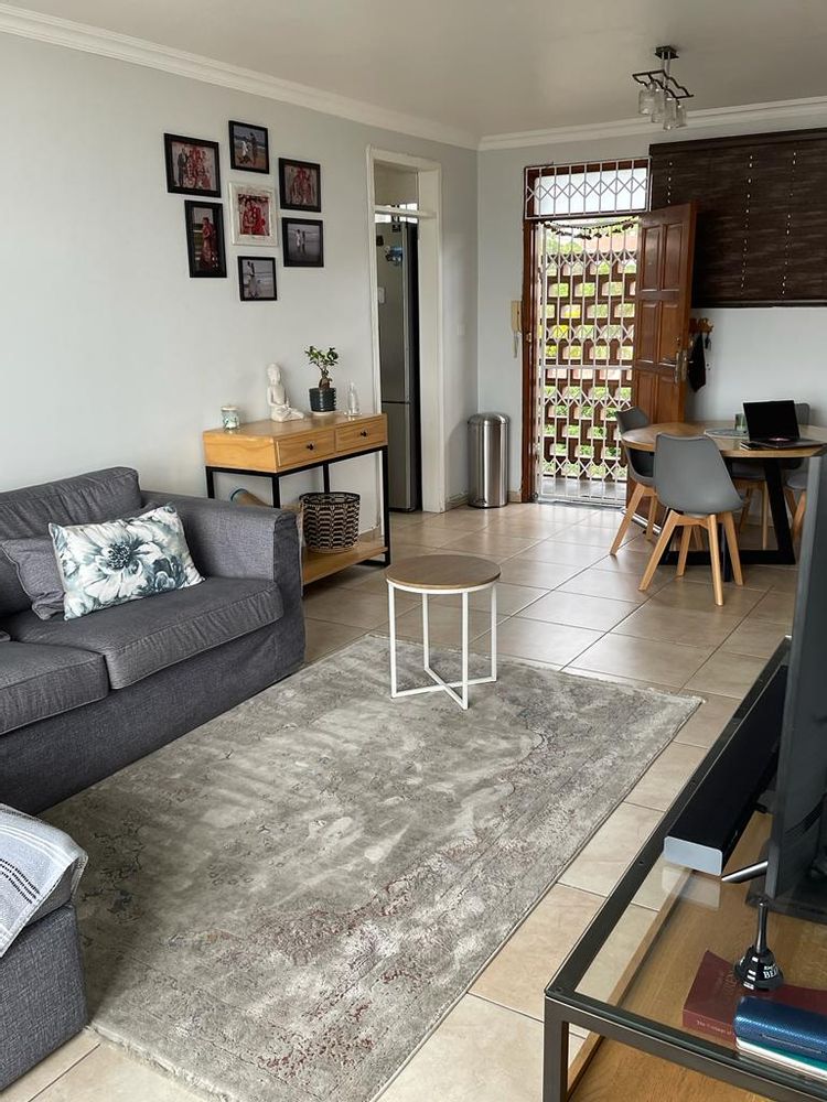 Lounge and Dinning area