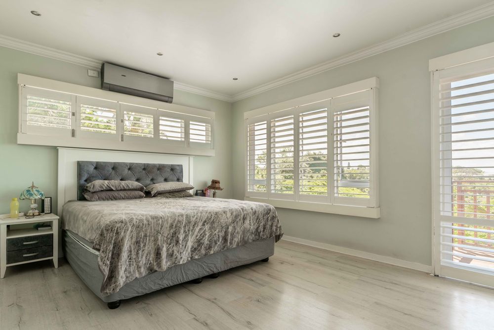 Main Bedroom - Upstairs