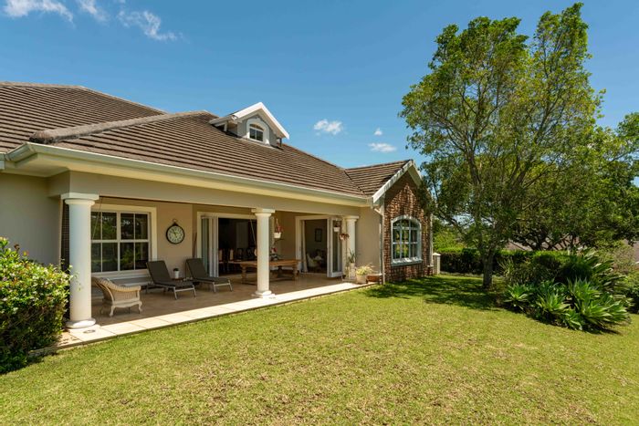 Langford Country Estate House For Sale: Spacious layout, private garden, fruit trees, dual lounges.