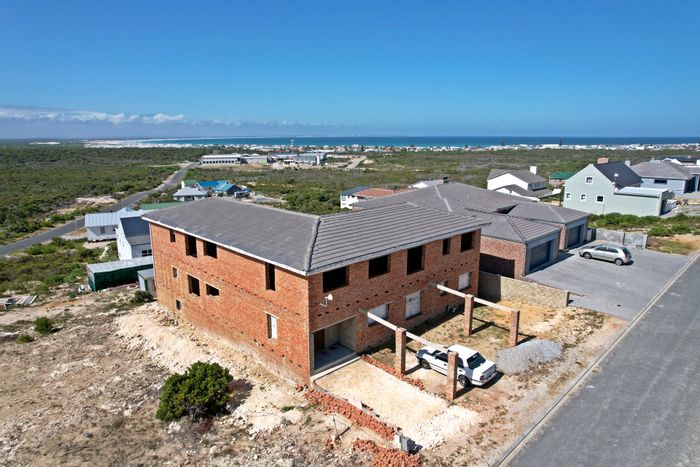 Oceanview Heights House For Sale: 8 bedrooms, ocean views, cellar, large living areas.