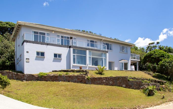 For Sale: Spacious 7-bedroom house in West Beach, ideal for family or investment.