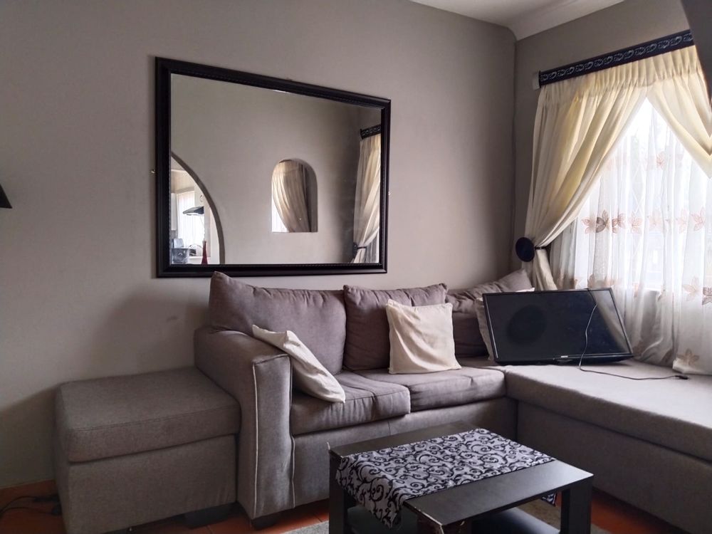 Dining Space / Lounge