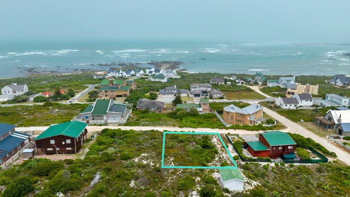 For Sale: 600sqm Vacant Land in Suiderstrand Central, borders greenbelt, nature views.