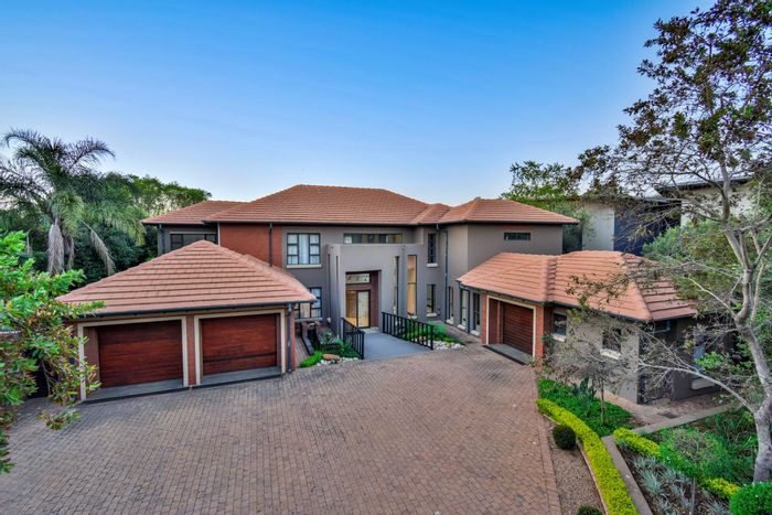 For Sale: Spacious 7-bedroom house in Midstream Estate with pool and flatlet.