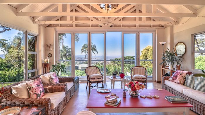 Athlone House For Sale: 7 bedrooms, tennis court, pool, expansive garden space.