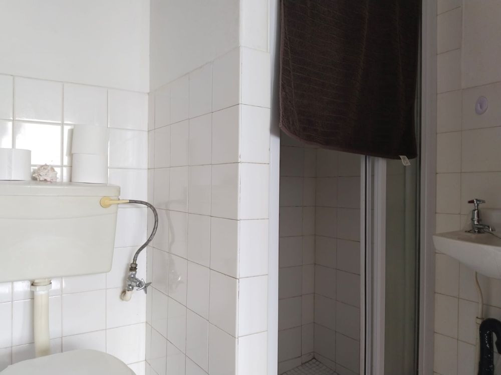 Main En-suite