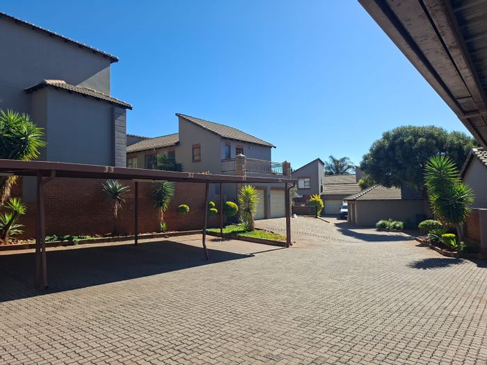 For Sale: 2-Bedroom Apartment in Noordheuwel with Balcony and Secure Parking.