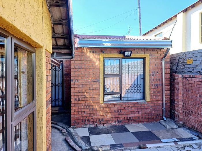 3-Bedroom House for Sale in Embalenhle Ext 7 with Electric Fence and Bachelor Room.