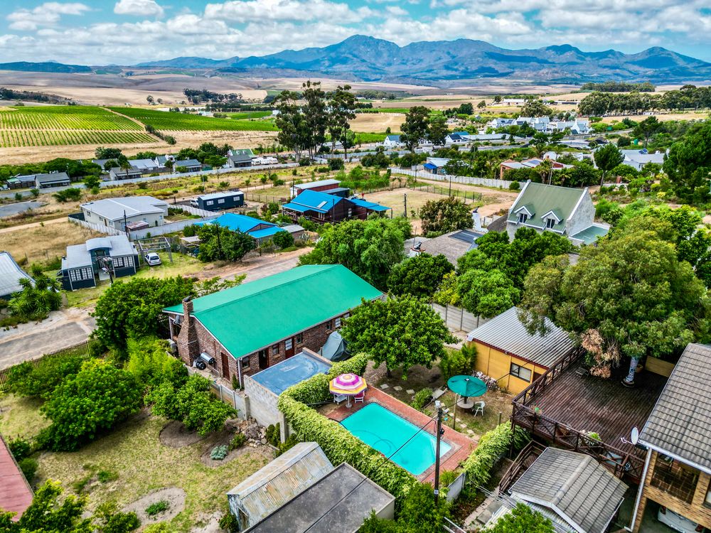 showing its location nicely