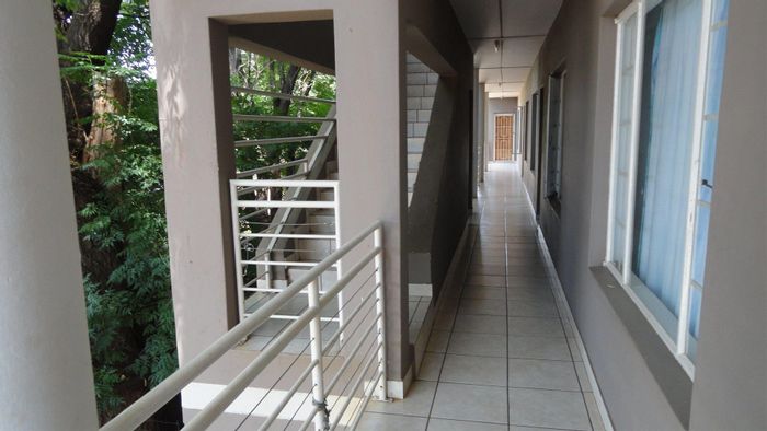For Sale: 2-Bedroom Apartment in Potchefstroom Central, near North West University.