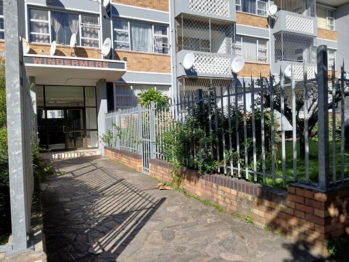 For Sale: Apartment in Belgravia with secure parking, storage, and prime location.