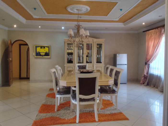 3-Bedroom House for Sale in Westonaria Central with Double Garage and Versatile Back Room.