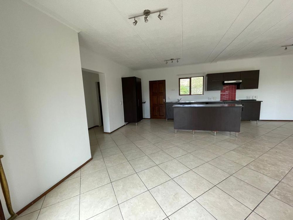 Kitchen and lounge open plan