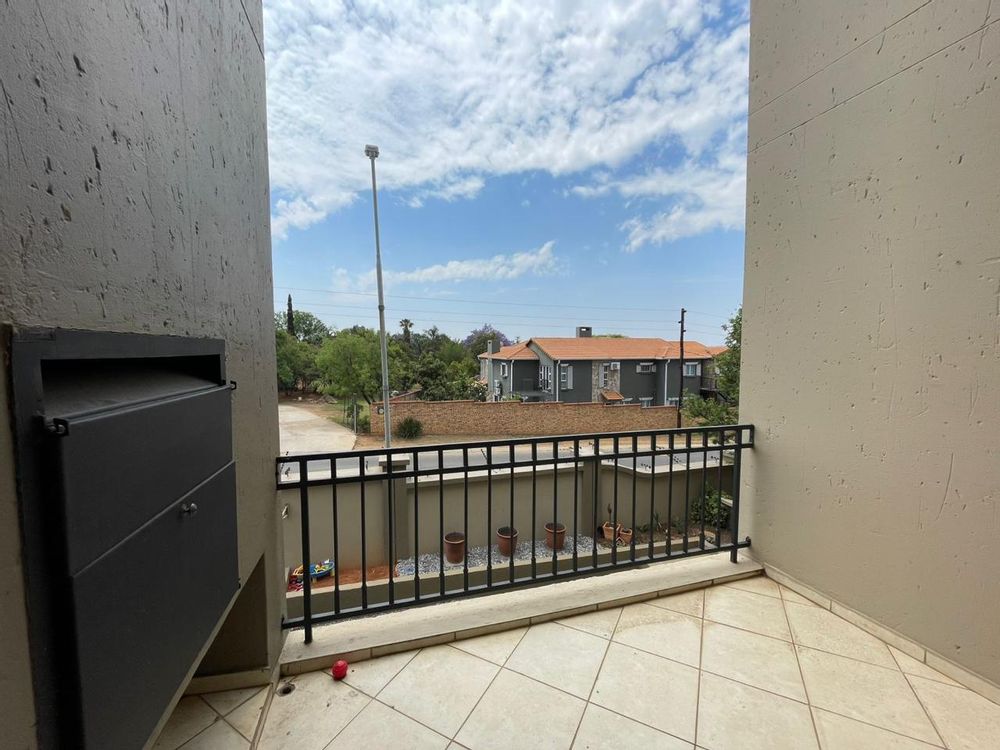 Balcony with built in braai