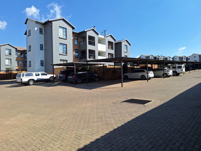 For Sale: Apartment in Diswilmar AH with 3 bedrooms, balcony, and secure parking.