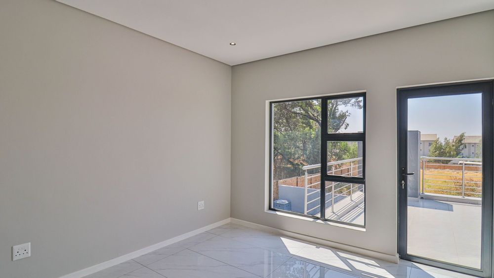 3rd bedroom with balcony