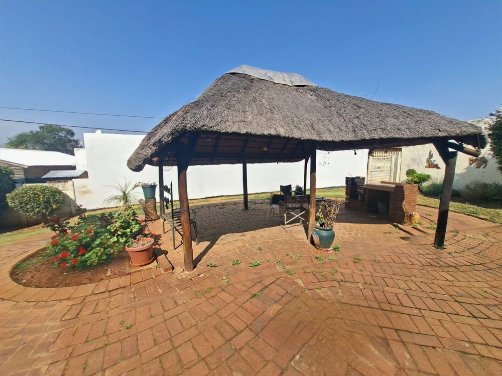 Lapa with built in braai