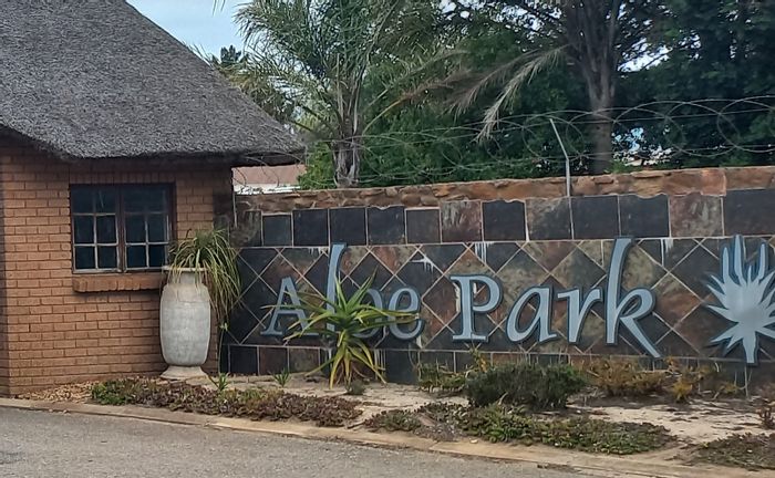 Vacant Land Residential in Albertinia Central, For Sale - 250 sq m sloped stand.