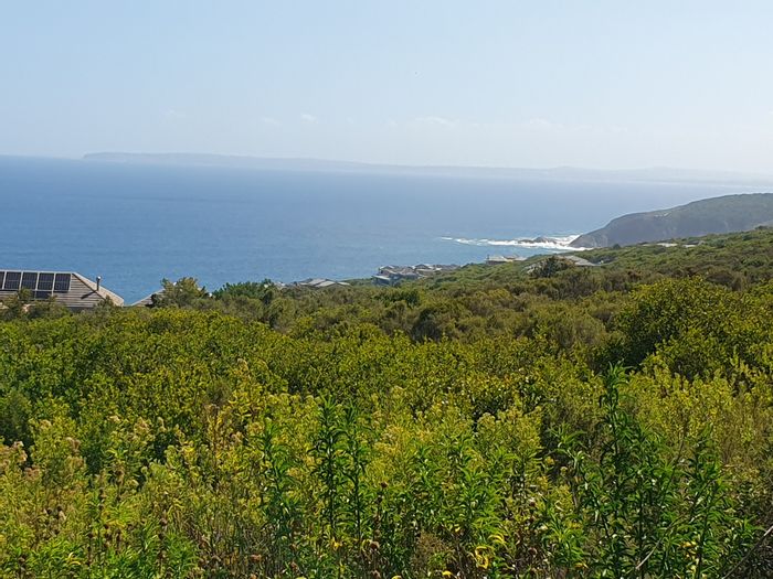 Vacant Land for Sale in Breakwater Bay Eco Estate with private beach access.