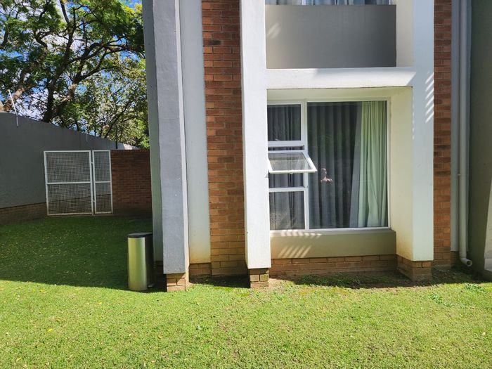 2 Bed, 2 Bath Apartment in Bryanston To Rent with Prepaid Electricity and Fibre Ready.
