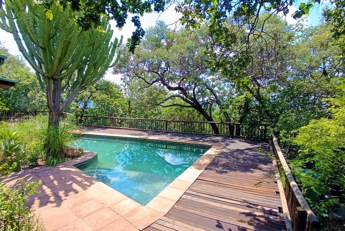 House for Sale in Rietondale: 4 Bedrooms, Pool, Flatlet, 180° Views.