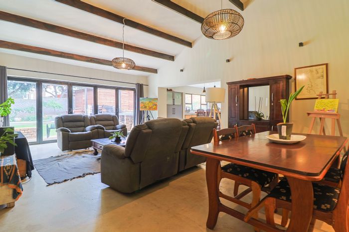 For Sale: Spacious 3-Bedroom House in Oakdene with Double Garage and Outdoor Patio.