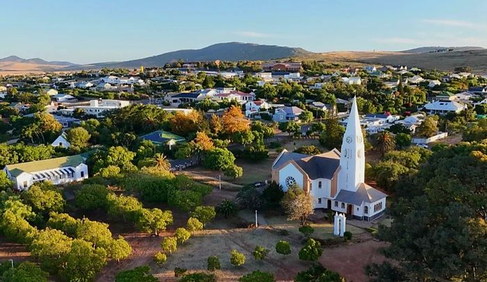 Vacant Land Residential For Sale in Darling Central, 3,149 m² with development potential.