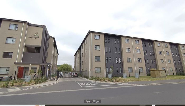 2-Bedroom Apartment For Sale in Scottsdene with play area and dedicated parking.