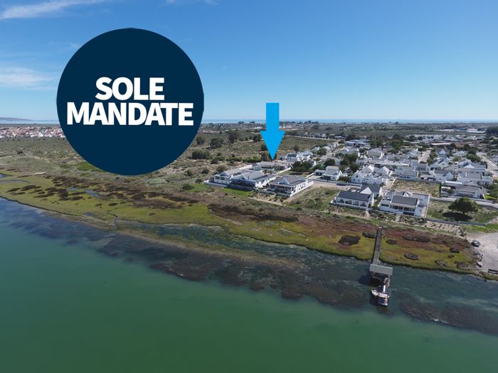 Vacant Land Residential for Sale in Velddrif Central - 360 m² opportunity.