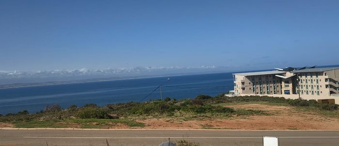 For Sale: 898 m² vacant land in De Bakke with approved plans and ocean views.