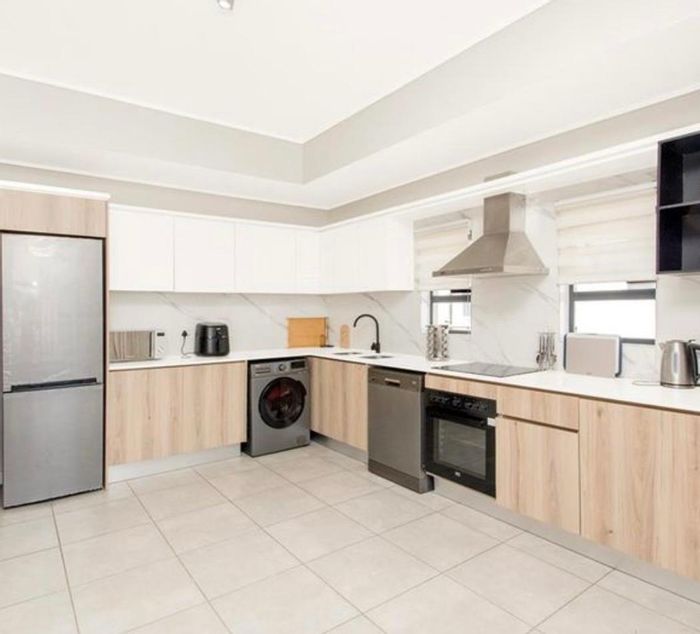 For Sale: Apartment in Waterfall with gym, pool, restaurants, and pet-friendly options.