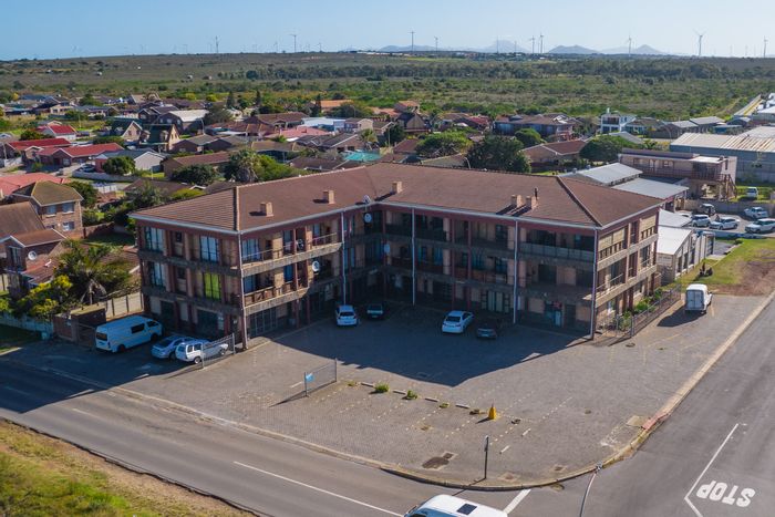 Wavecrest Apartment For Sale: 2 bedrooms, balcony, near shops and transport.